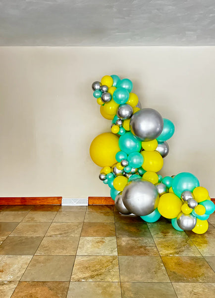 8 foot organic balloon garland arch pittsburgh