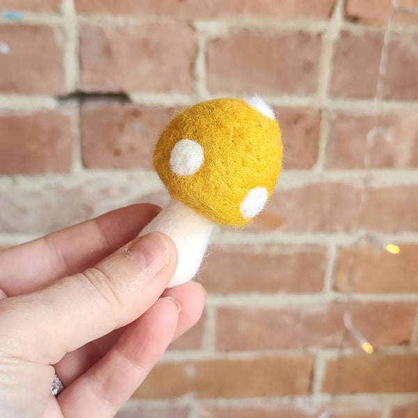 Felt Mushroom Vent Clip (more colors)