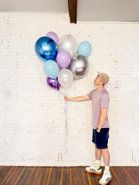 Large let it snow frozen Elsa helium balloon bouquet for delivery and pick up in pittburgh